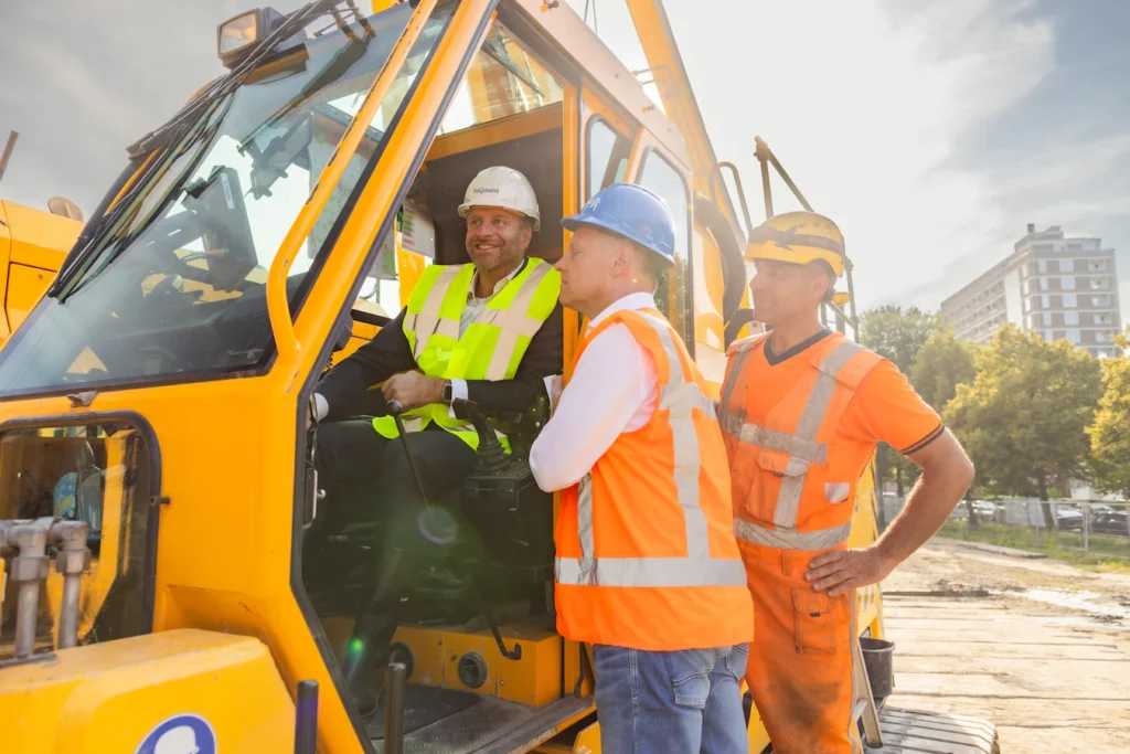 persmoment eerste paal zuidwest